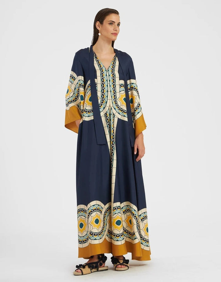 Elegant women's party dress, vibrant 3D print, three-quarter sleeves, A-line maxi, comfortable fit.