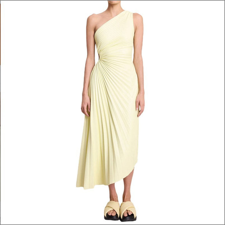 Glamorous women's one-shoulder pleated midi dress, perfect for formal events.