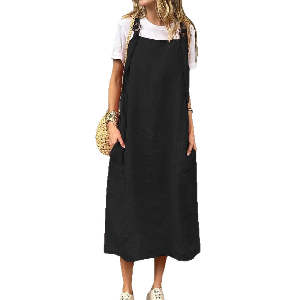 Chic women's V-neck casual dress, perfect for vacation, with comfortable relaxed fit & pockets.