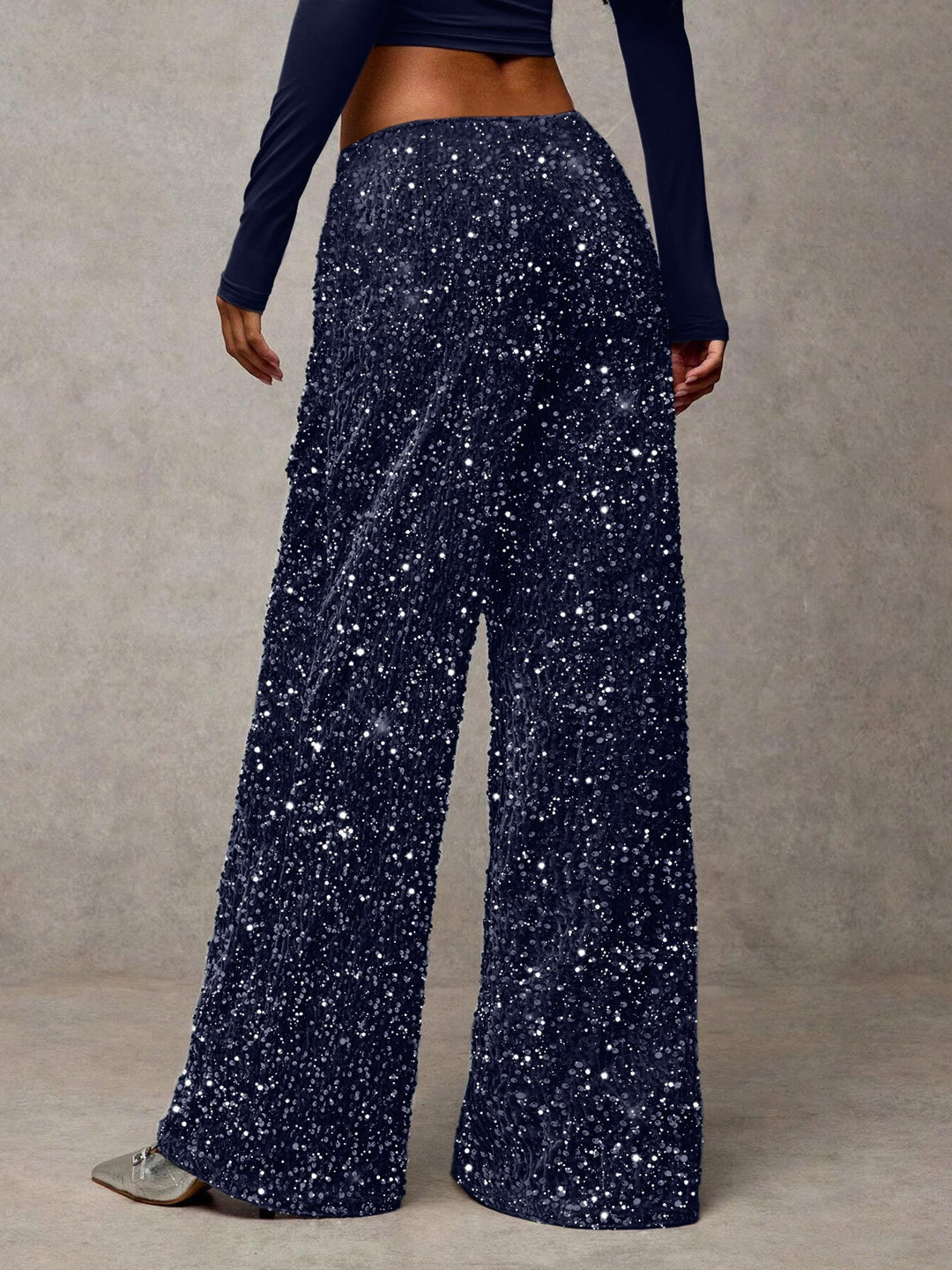 Fashionable women's wide-leg sequin pants, a festive and flattering high-waist design.