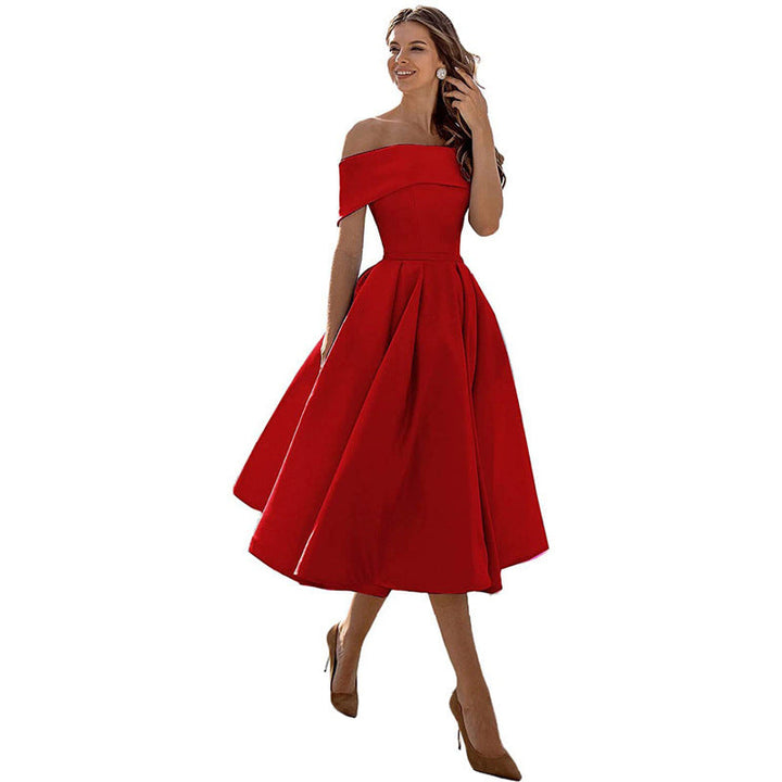 Simple yet elegant women's strapless cocktail dress, ideal for special occasions & evening parties. Modern style.