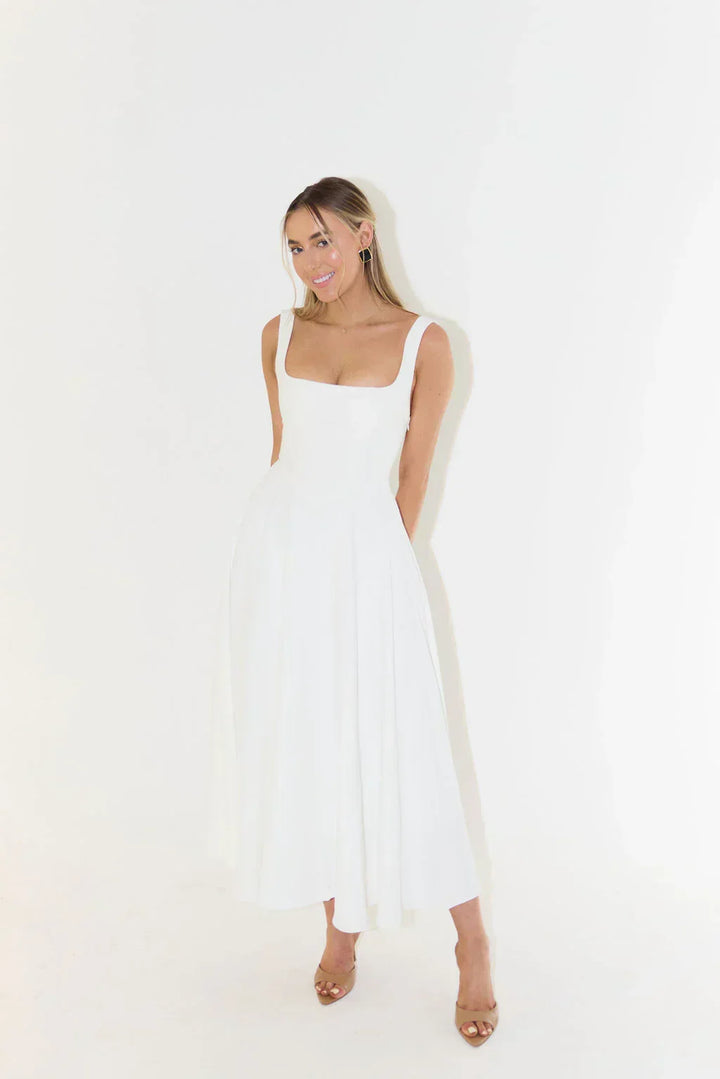 Fashionable women's square neck midi dress with a high waist design, perfect for elegant comfort.