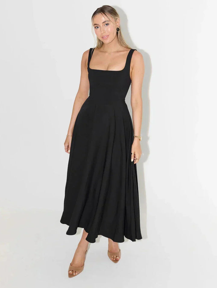 Versatile women's summer midi dress, high waist and square neck for comfortable, fashionable wear.