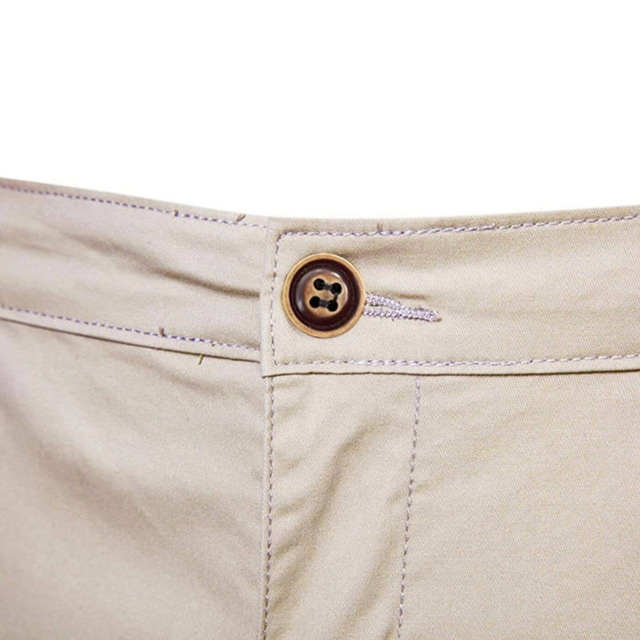 Classic fit men's casual shorts, perfect for summer comfort and stylish everyday versatility.