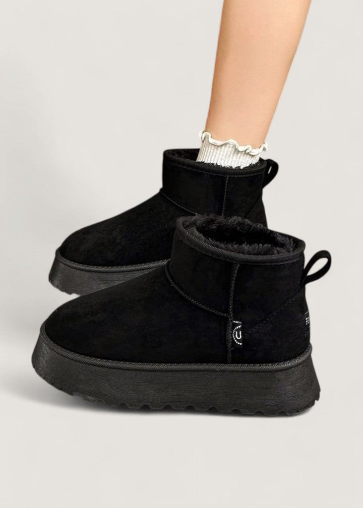 Women's Tanni soft winter boots designed for ultimate cold weather protection. Comfortable, warm & stylish footwear.