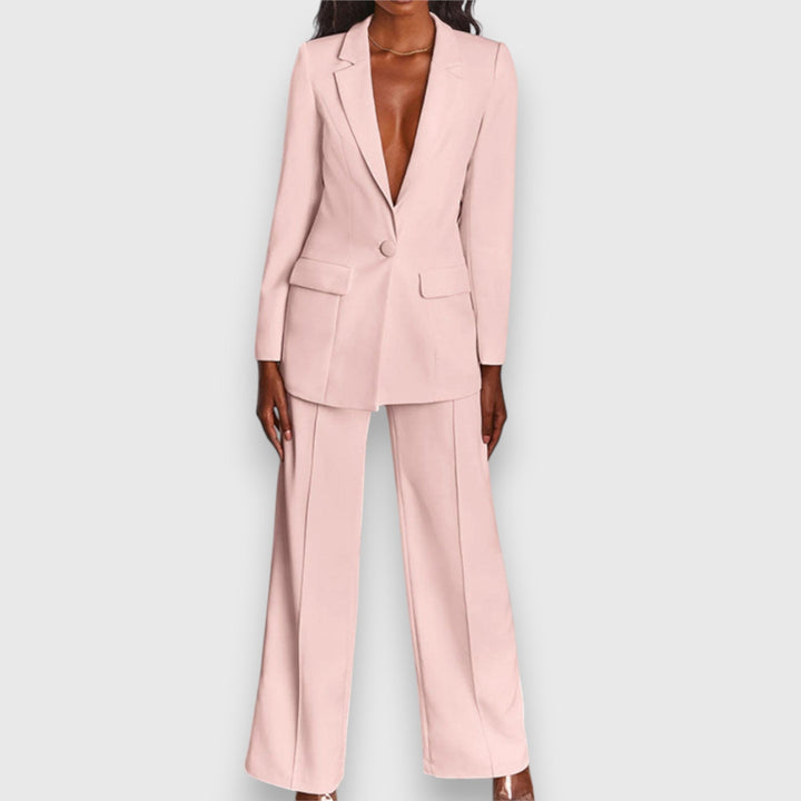 Elegant women's two-piece blazer & trousers set. Perfect for formal office wear & evening events.