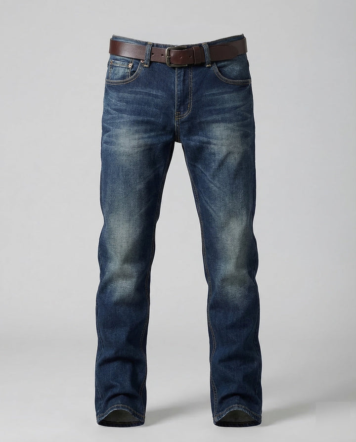 Versatile men's everyday slim fit stretch jeans, ideal for modern casual outfits and comfort.
