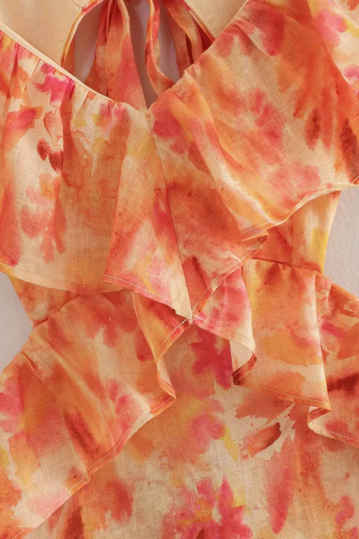 Casual yet elegant floral maxi dress with ruffles, perfect for women's summer holidays or beach resorts.
