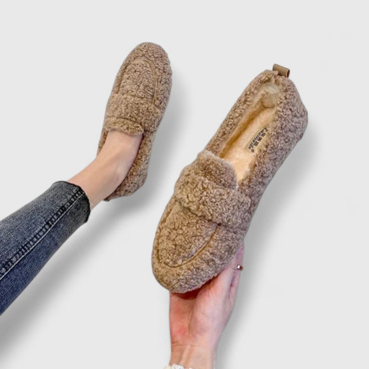 Cozy women's winter slippers, warm and comfortable for home. Elegant loafer style with non-slip indoor-outdoor sole.