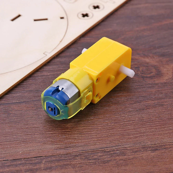 Educational wooden electric toy boat building kit, perfect STEM gift for curious kids.