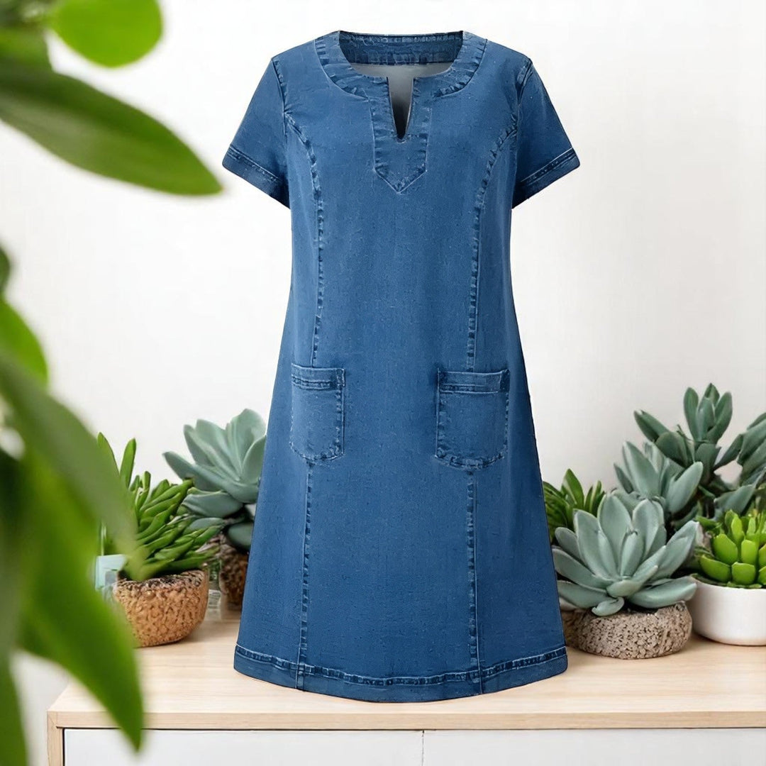 Comfortable & modest women's midi dress, perfect for chic everyday style. Versatile for casual spring and summer.