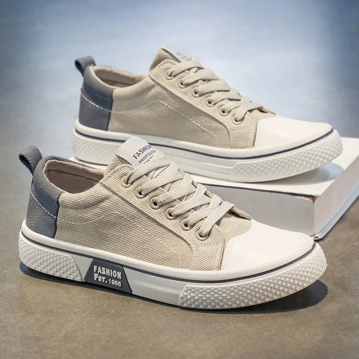 Men's modern everyday shoes, classic design for comfort, perfect for casual wear & walking.