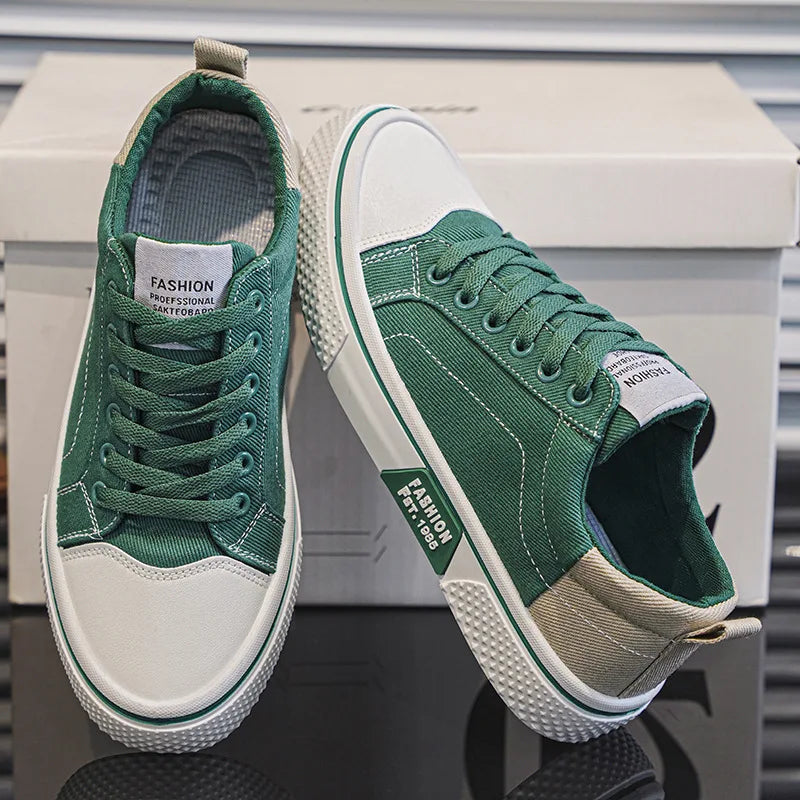 Modern men's comfort sneakers with lace-up design, ideal for versatile everyday wear & street style.