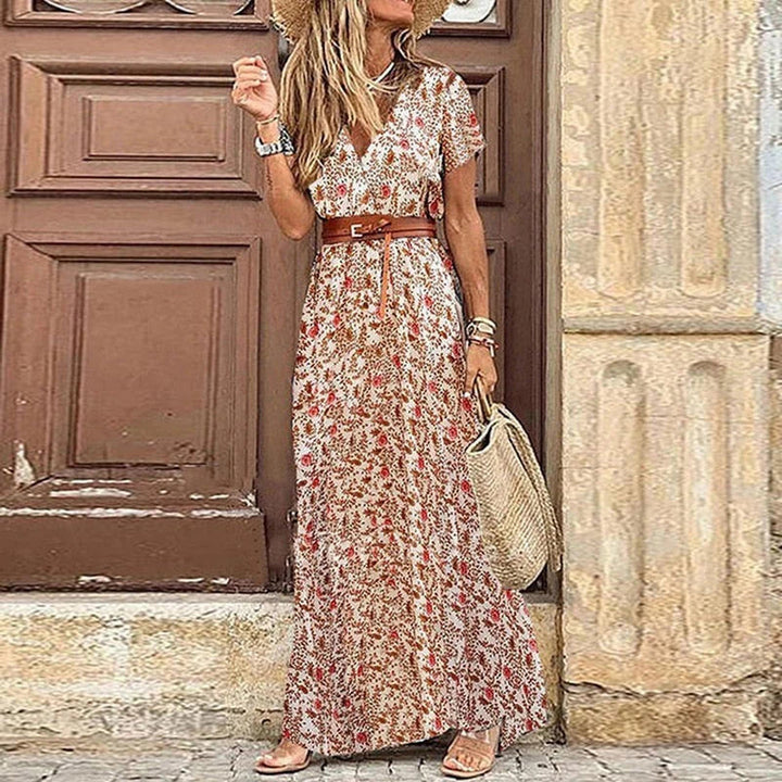 Elegant women's boho maxi dress, perfect for summer days, beachwear, and vacation outfits.