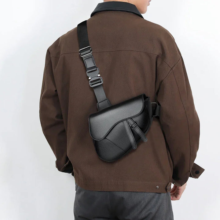 Everyday men's crossbody bag, structured design, adjustable strap for comfortable shoulder wear.