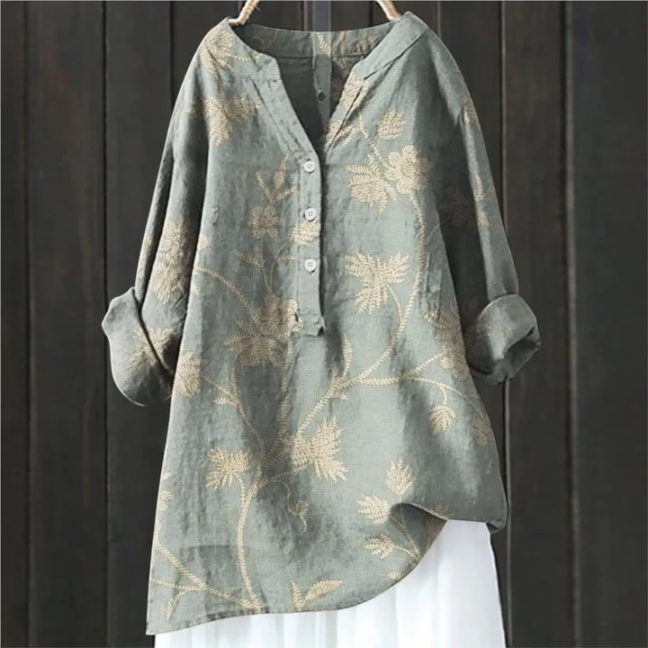 Elegant women's floral print blouse, comfortable & stylish for casual spring/summer fashion.