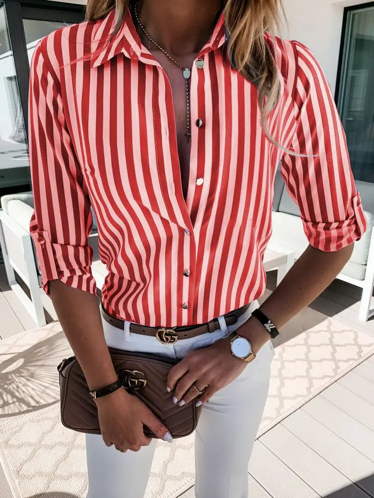 Comfortable women's striped long sleeve shirt with a relaxed fit. Ideal for versatile everyday & office wear.