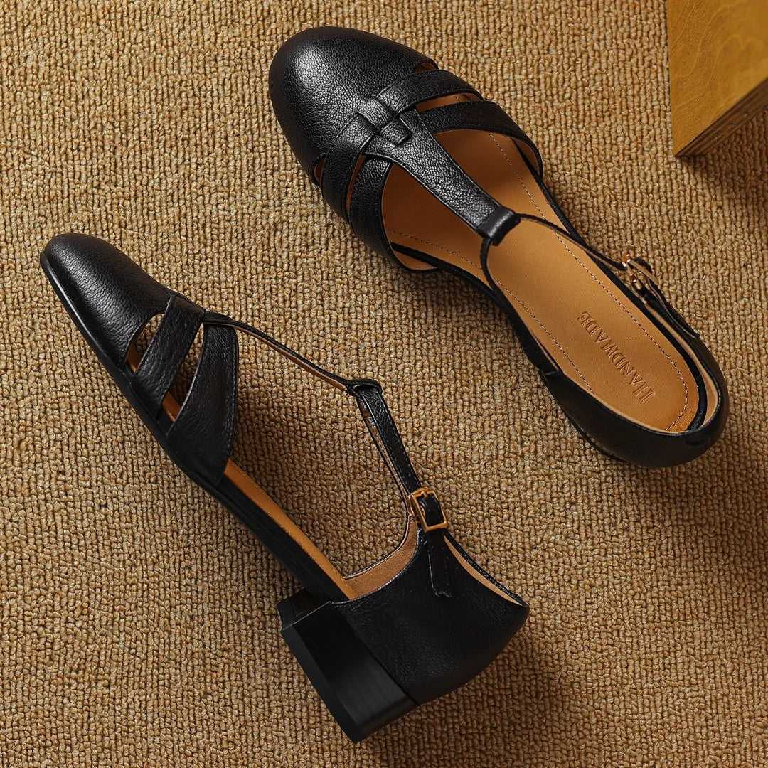 Classic women's t-bar ballet flats, versatile for casual or elegant everyday fashion. Comfortable low heel footwear.