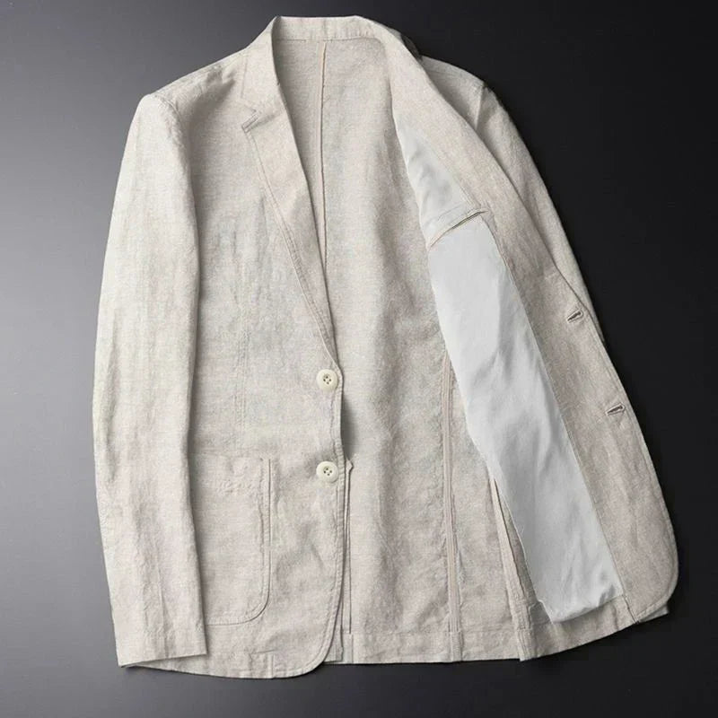 Classic women's elegant blazer, ideal for both casual and formal occasions.