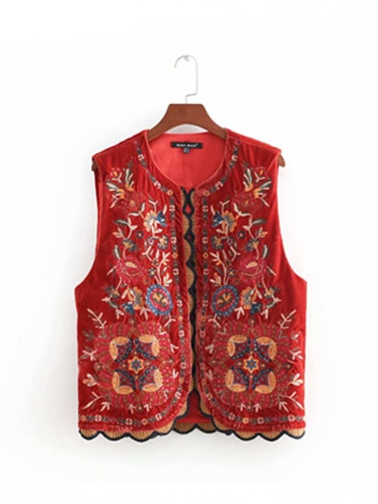 Chic women's sequin floral patchwork vest, an elegant sleeveless top for special occasion fashion.