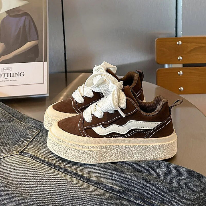 Kids' playful sneakers: comfy, easy-wear everyday shoes for active boys and girls. Perfect junior footwear.