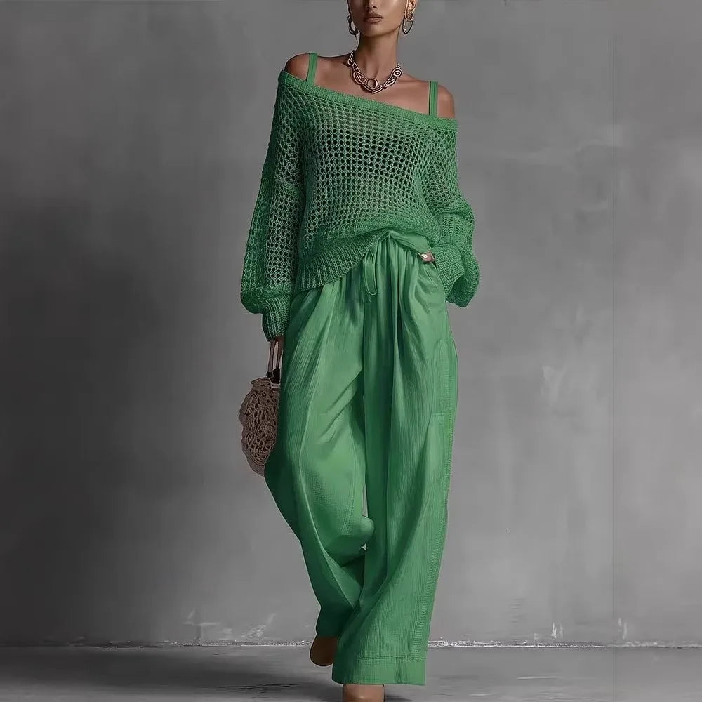 Versatile women's off-shoulder two-piece set, elegant and relaxed fit, ideal for summer casual wear.