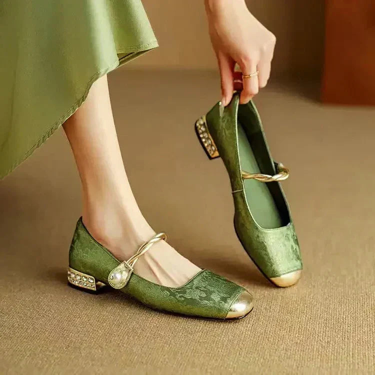 Vintage Women's Mary Jane shoes with elegant braided pearl strap & comfortable block heel.