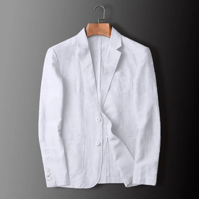 Fashionable women's classic blazer, offering lightweight comfort and chic style.