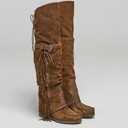 Women's stylish knee-high boots with customizable details. Tall fashion footwear for elegant fall outfits.