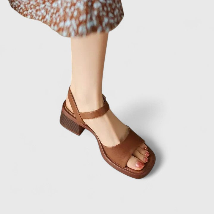 Comfortable women's square toe strappy sandals with vintage style, ideal for chic summer footwear.