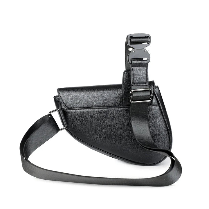 Structured men's crossbody bag with an adjustable strap, ideal for daily minimalist fashion.