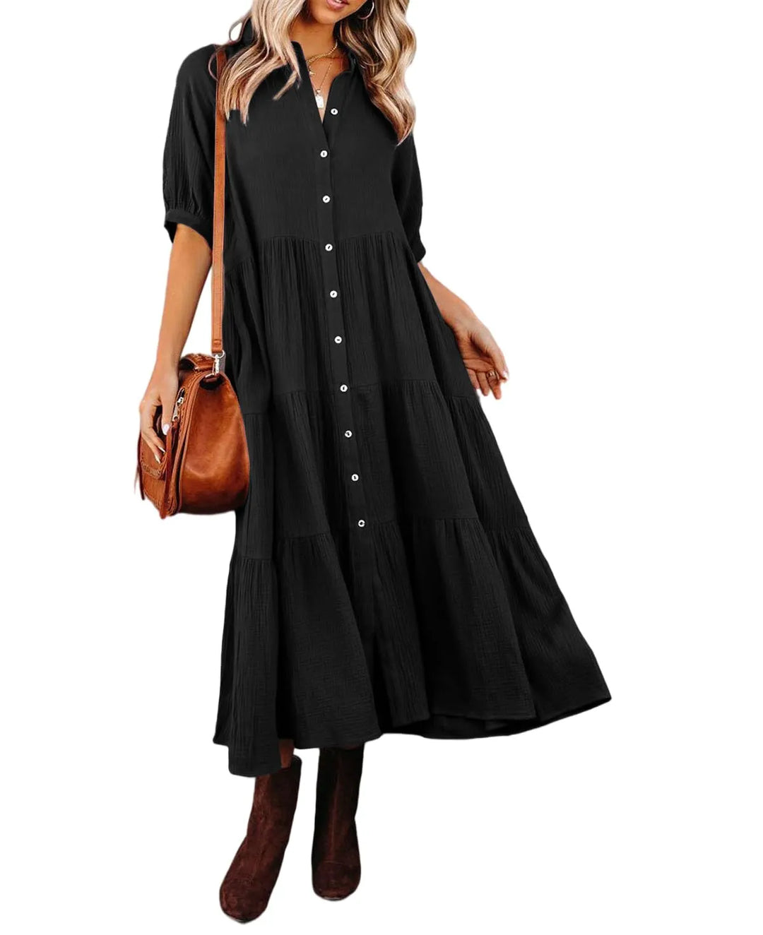 Comfortable women's midi dress with pockets, an elegant and casual choice for warm summer days.
