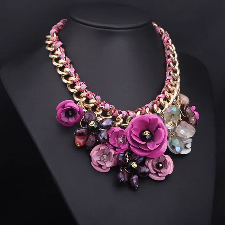Close-up of intricate vintage floral statement necklace, a beautiful accessory for women's party & prom outfits.