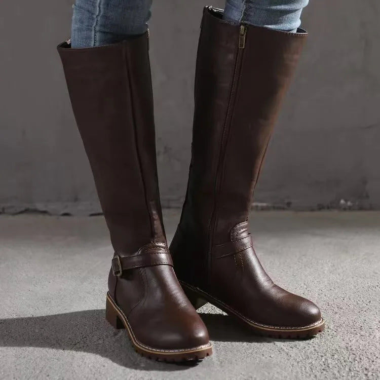 Elegant women's fashion boots with buckles, offering orthopedic comfort. Ideal for chic everyday wear.