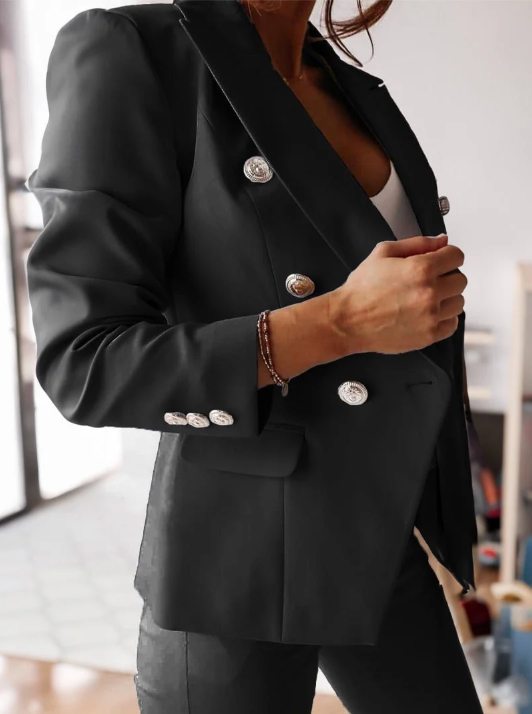 Front view of a women's chic 2-piece set, offering an effortless and fashionable look.