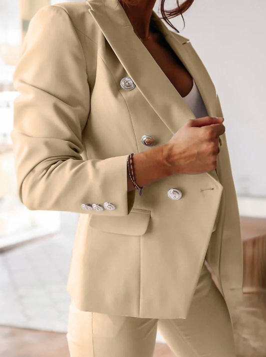 Comfortable women's matching set, an effortless two-piece ensemble for modern style.