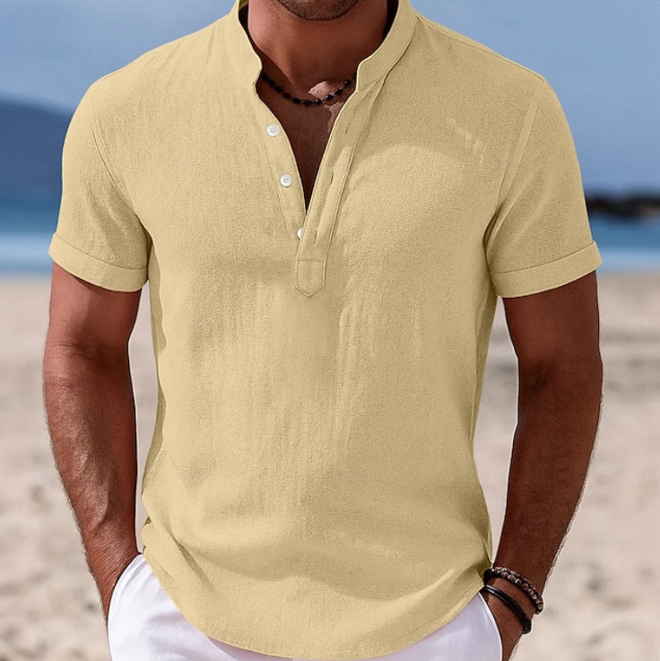 Comfortable men's short sleeve button-up shirt, Lachlan style. Ideal for summer casual wear & vacation tops.