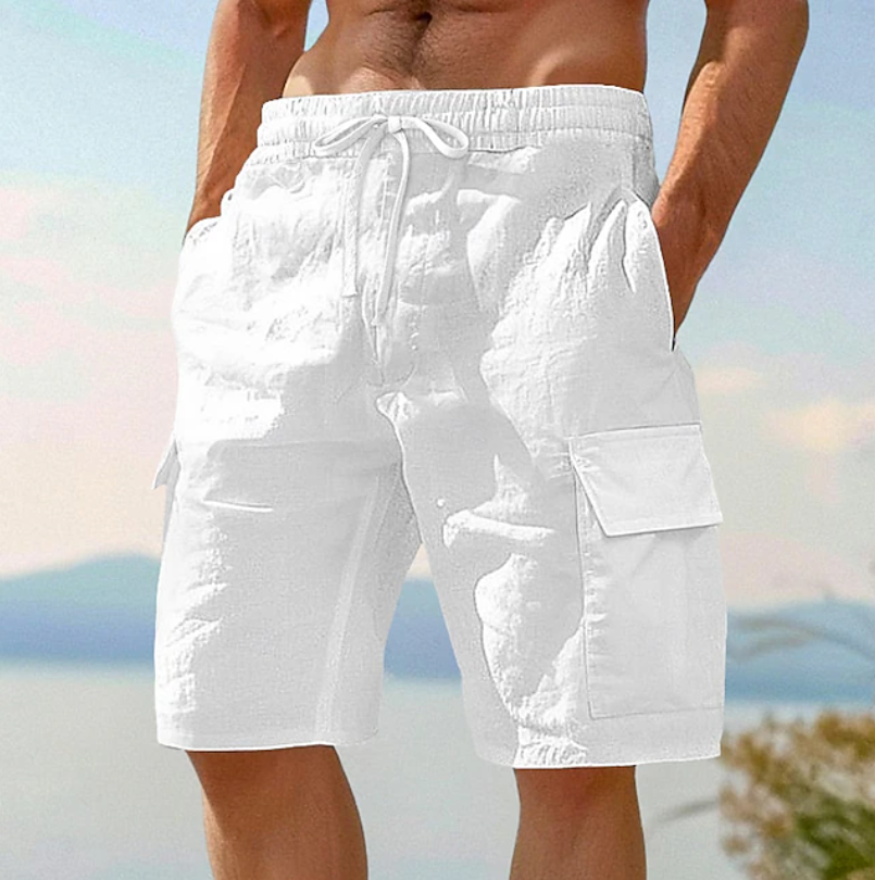Women's classic lace shorts with side pockets, perfect for casual summer wear and effortless style.