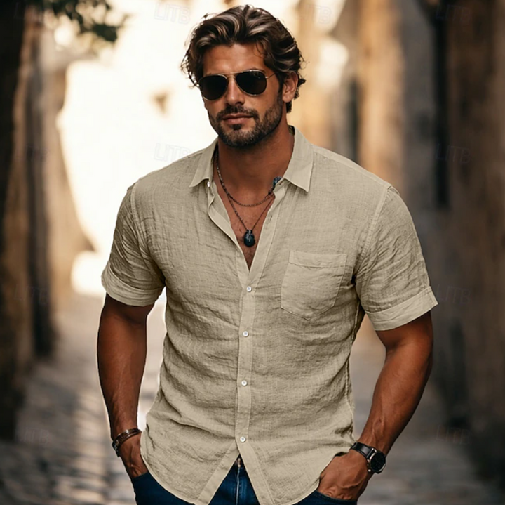 Men's casual short sleeve button-up shirt in a relaxed fit, perfect for summer everyday wear.
