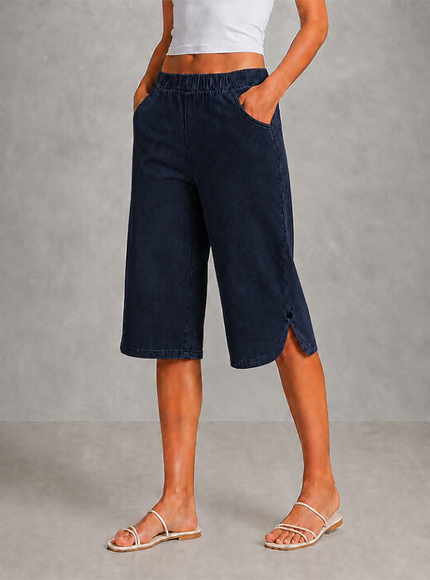 Relaxed fit women's wide-leg capri pants. Effortlessly stylish stretch pants, perfect for summer fashion & everyday comfort.