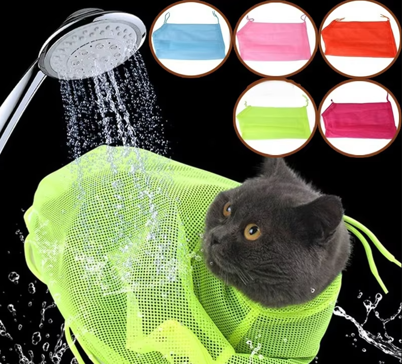 Durable, breathable mesh cat bag ensures pet comfort during grooming, bathing, & vet visits.