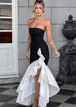 BLACK/WHITE