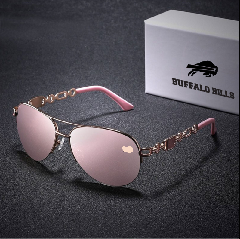 Summer-ready women's polarized sunglasses for stylish eye protection & accessory.