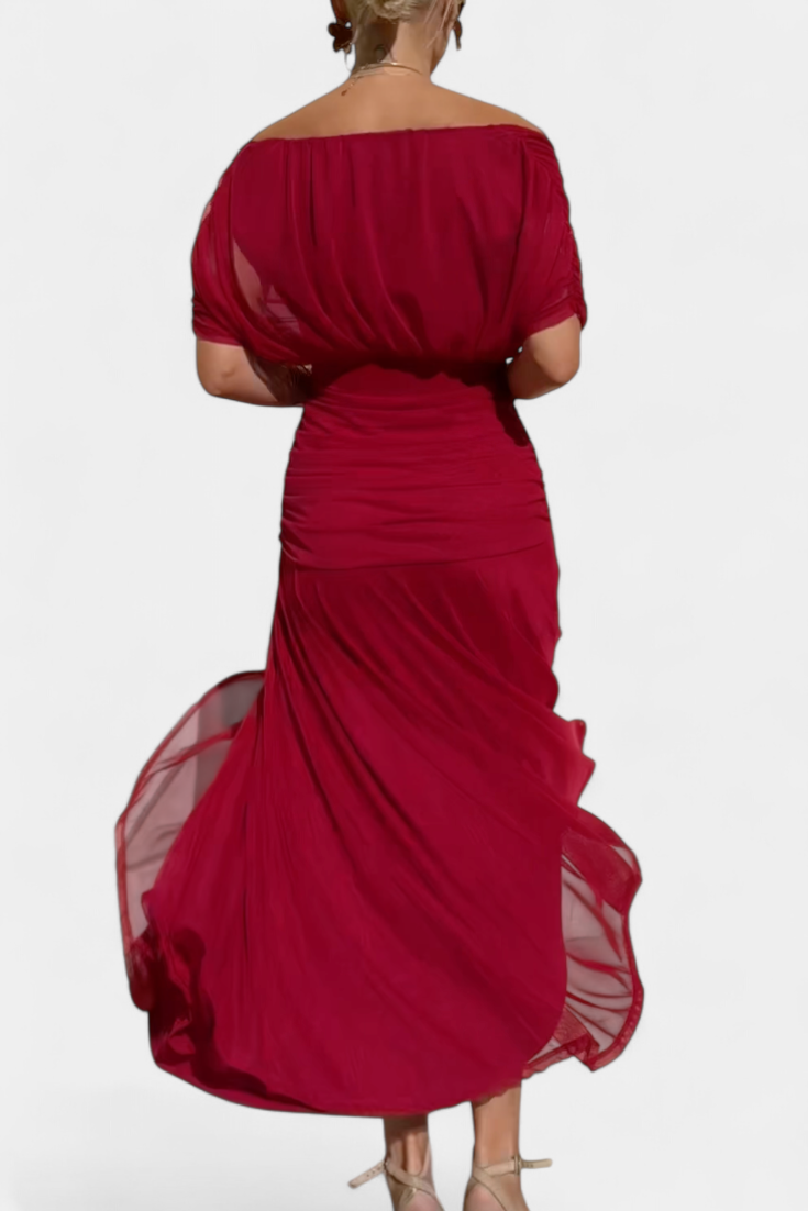 Long elegant women's floral V-neck summer dress, perfect for parties and boho-chic style.