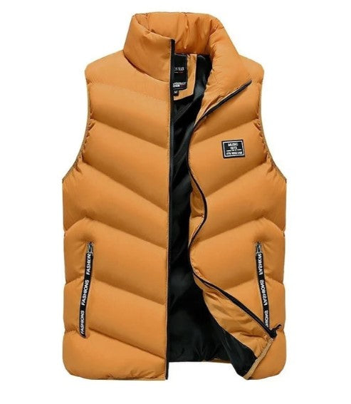 Men's casual puffer vest, perfect for staying warm & comfortable while active outdoors.