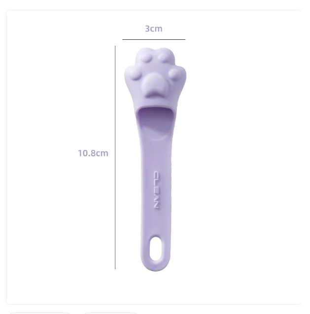 Easy-to-use paw-shaped tongue scraper for dogs, enhancing dental care & ensuring fresh breath.