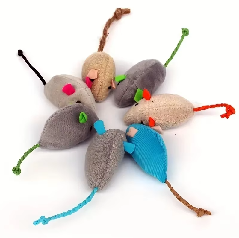 Soft plush mouse cat toy set, 3 durable mice for interactive play, stimulating hunting instinct & enrichment.