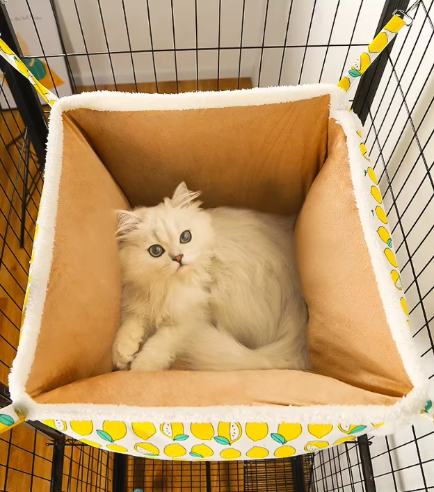 Soft, comfortable cat sleeping basket with a cute pattern, perfect for feline comfort.