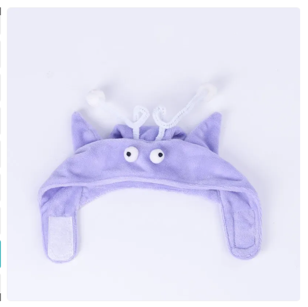 Playful cat accessory: funny hat with a feather toy, sparking joy & entertainment for your pet.