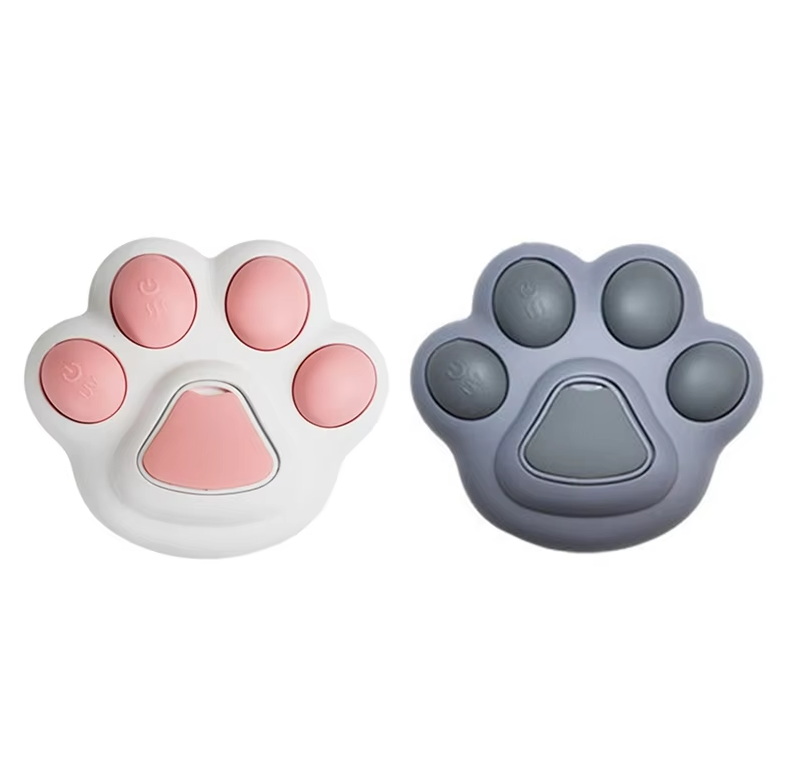 Multi-functional electric pet brush with spray for deshedding, grooming, and pet relaxation.